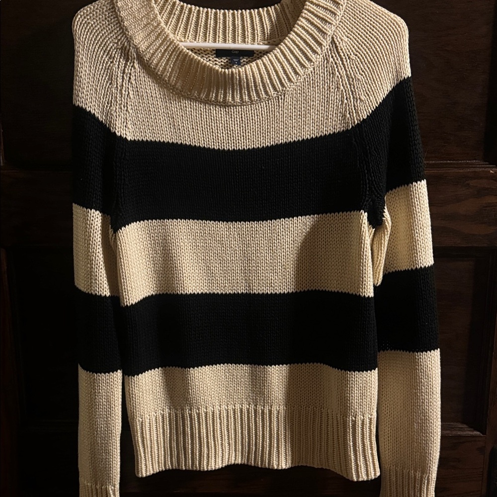 GAP Black and Cream Striped  Sweater, Size Small
